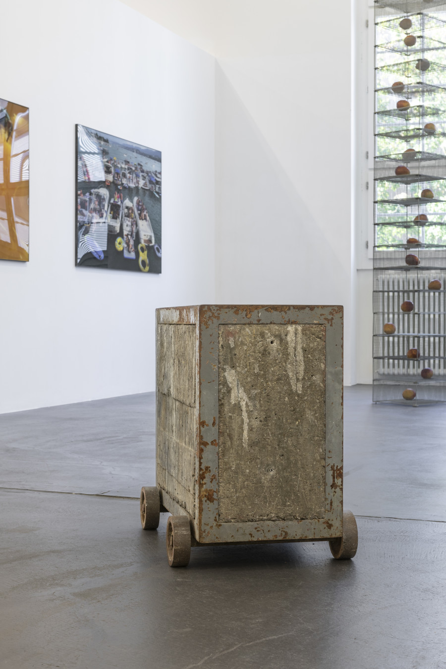 Exhibition view, Ilona Stutz, von Welt, Barbara Seiler, 2023. Photo credit: Michal Florence Schorro