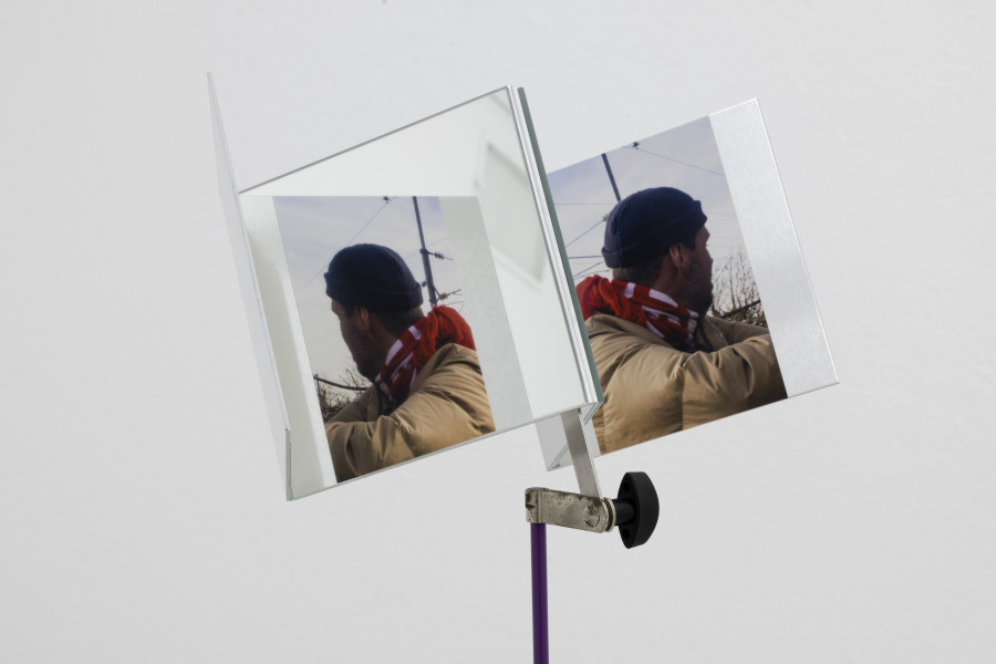 Emanuel Rossetti, Linus, detail, 2024. Two digital c-prints on Fuji Crystal Archive paper, mounted on aluminum, mirrors, music-stand, 140 x 30 x 25 cm. Emanuel Rossetti, Stimmung, installation view, Kunsthaus Glarus, 2024. Photo: Gina Folly. Courtesy of the artist, Karma International, Zurich and Jan Kaps, Cologne.