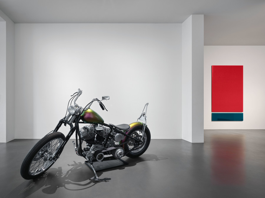 Exhibition view, Olivier Mosset, Drive Through, Tobias Mueller Modern Art, Zürich, 2026, Photo credit: Stefan Altenburger