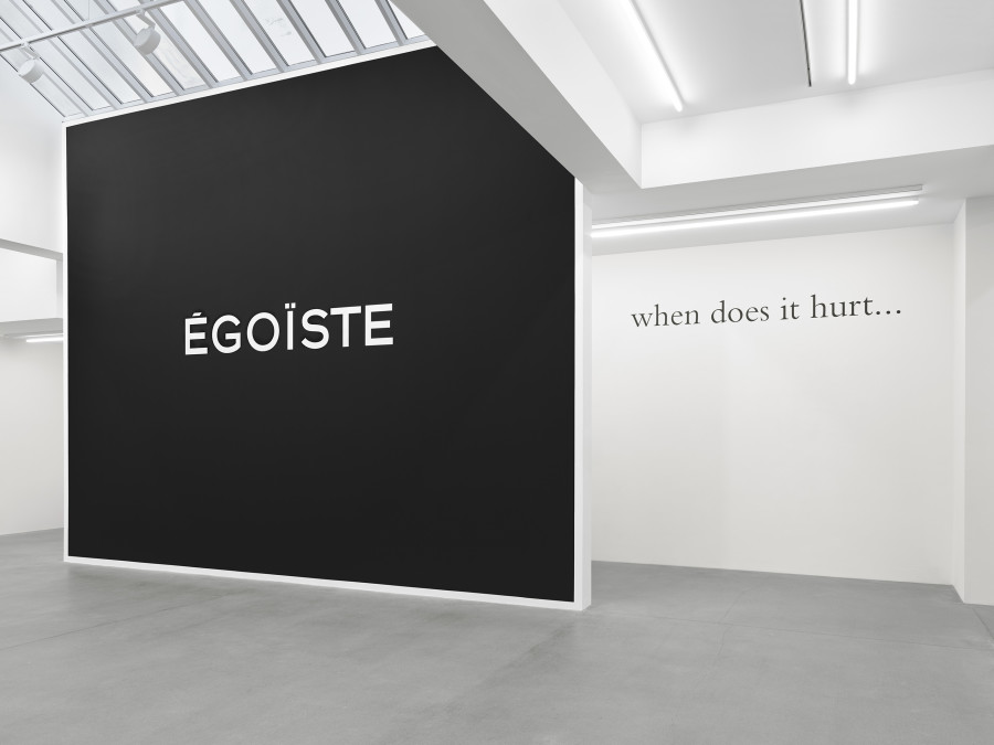 Installation view, Wall Works & Sculptures, Galerie Eva Presenhuber, Waldmannstrasse, Zurich, 2025. © the artists. Courtesy the artists and Galerie Eva Presenhuber, Zurich / Vienna. Photo: Stefan Altenburger Photography, Zürich
