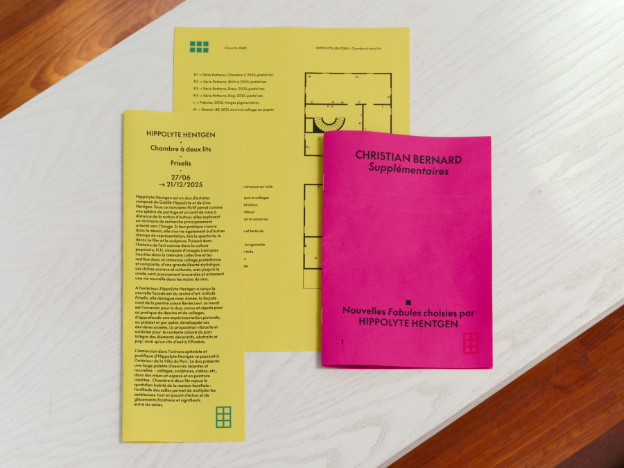 Communication graphique par Fanette Mellier de l’exposition « Chambre à deux lits » d’Hippolyte Hentgen à la Villa du Parc - centre d’art contemporain - Aurélien Mole, 2025.