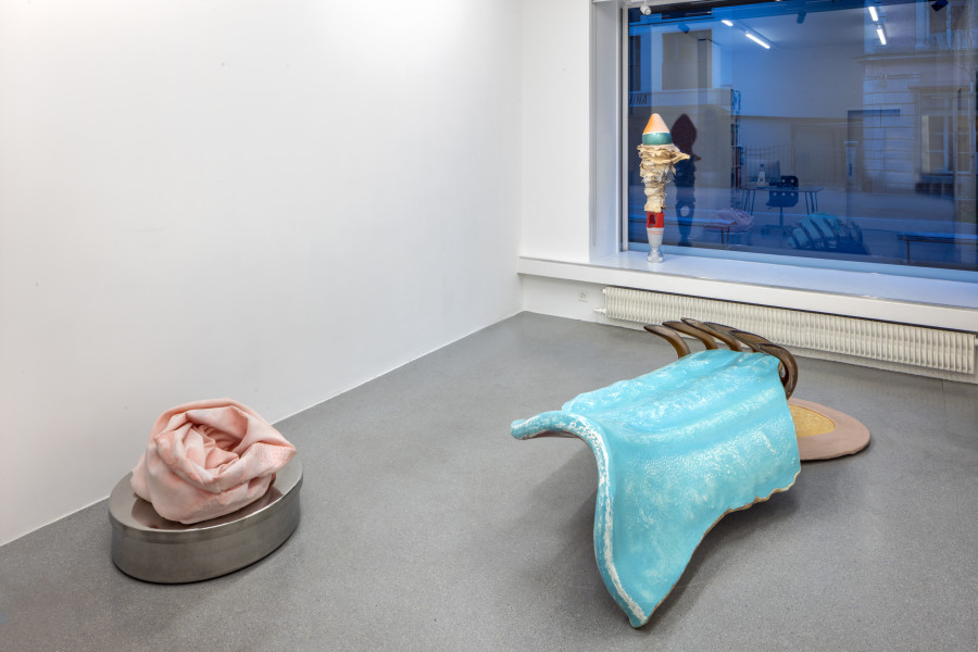 Maria Ceppi, Hybrid Shapes, installation view from the solo show Maria Ceppi, curated by Elisabeth Bronfen, jevouspropose, Zurich, 2024. Courtesy of the artist. Photo: Thomas Andenmatten