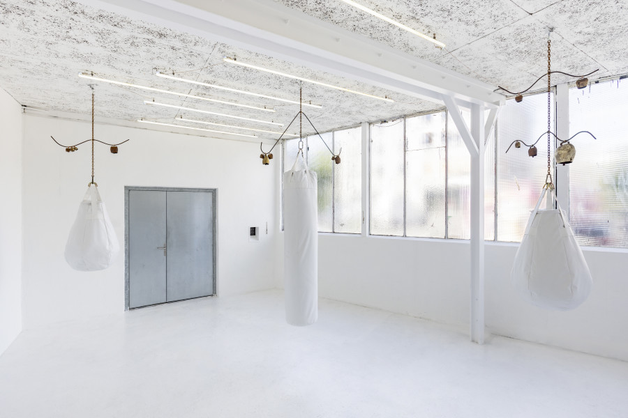 Exhibition view, Lucas Erin, READING WRONG, KISSED THEN BURNED, Geneva, 2025. Photo credit: Antoni Aeby