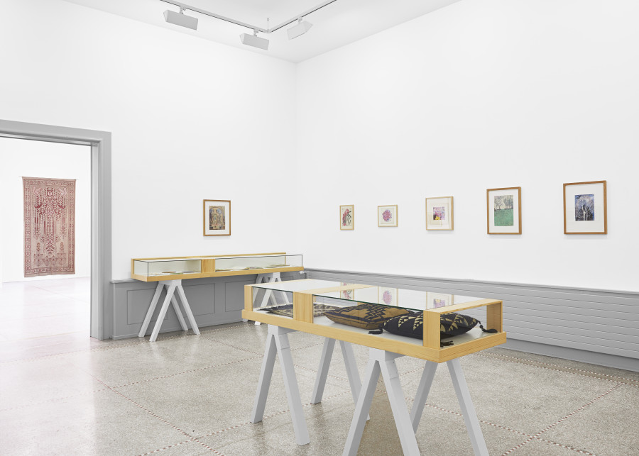 Exhibition view, Sortir du bois. À la lisière du Style sapin, Musée des Beaux-Arts la Chaux-de-Fonds, 2022. Photographie: Gaspard Gigon