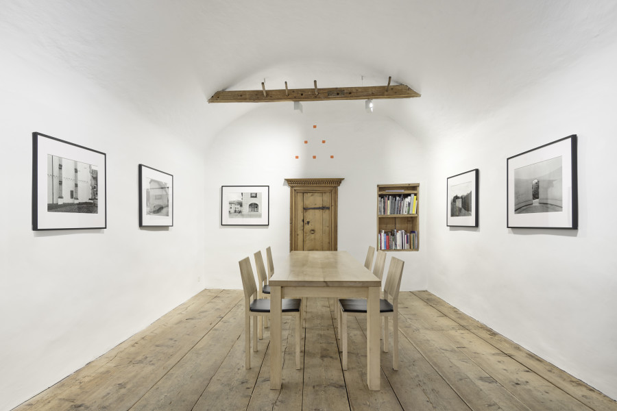 Exhibition view, Petra Wunderlich, Zuoz, 2021, Gelatin silver print on baryt paper, 42 x 60 cm each (image) / 68 x 82 cm each (frame), 2/5. Photo: Ralph Feiner, Courtesy of the artist and Galerie Tschudi
