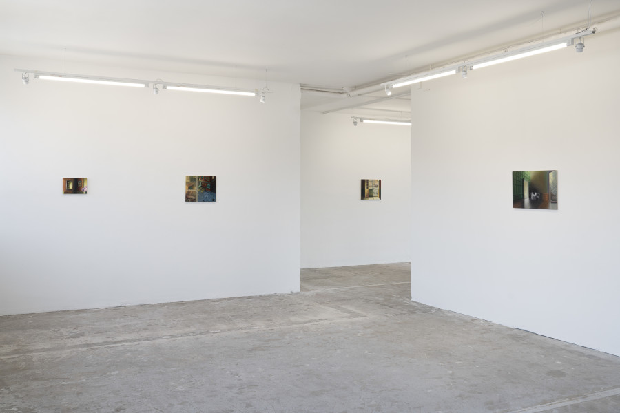 Exhibition view, Rita Siegfried, Bel Etage, suns.works, Zürich, 2025. ©2025 suns.works and the artist. Photography: Claude Barrault