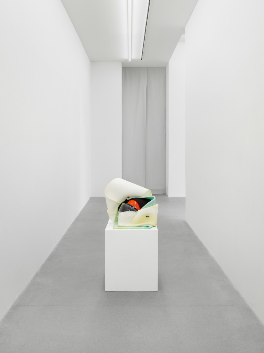 Installation view, Aria Dean, Sandra Mujinga, Tschabalala Self, Galerie Eva Presenhuber, Zurich, Waldmannstrasse, 2026. © the artists. Courtesy the artist and Galerie Eva Presenhuber, Zurich / Vienna. Photo: Stefan Altenburger Photography, Zürich
