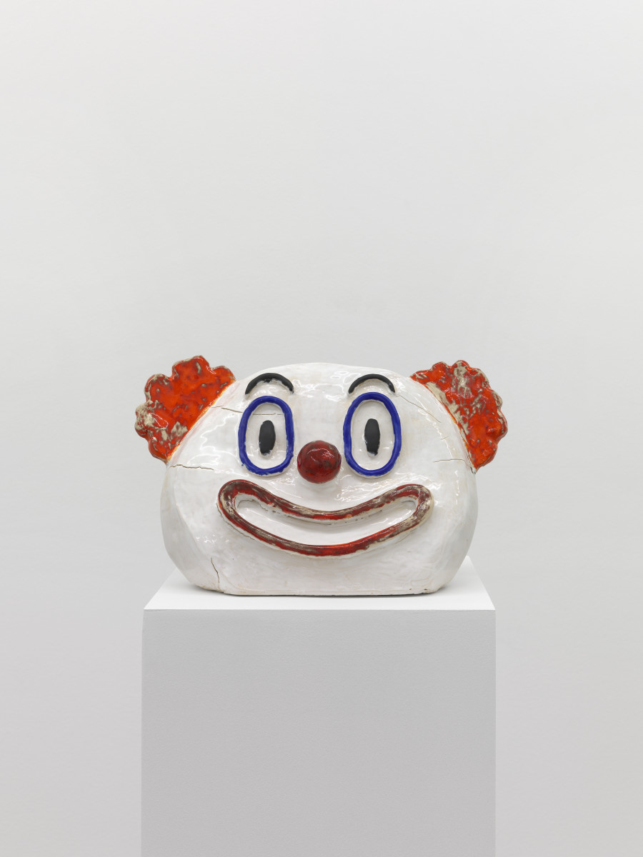 Guillaume Pilet, Clown, 2021, glazed ceramic, 22 x 36 x 19 cm
