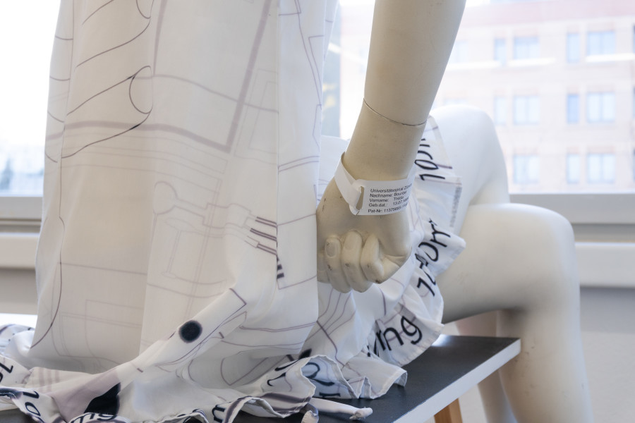 Exhibition view, Mix, Saehan Parc and Thilda Bourqui, Halmet, Zürich, 2026. Photo credit: WALENTINA