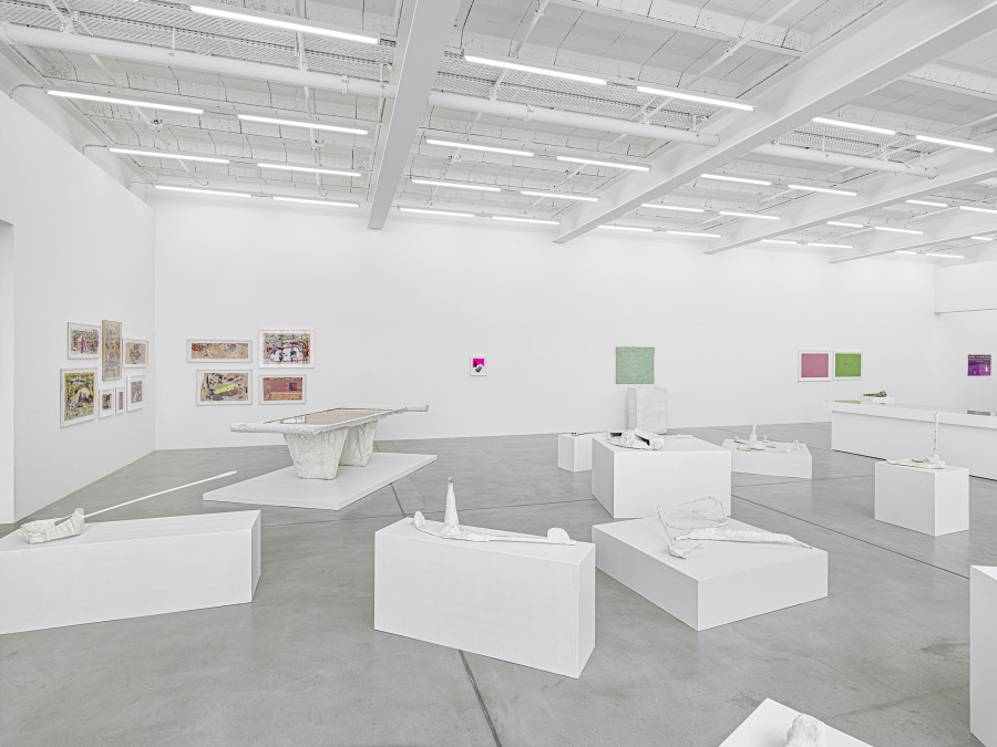 Installation view, Franz West, Die frühen Werke / Early Works, Galerie Eva Presenhuber, Maag Areal, Zurich, 2025. © Archiv Franz West © Estate Franz West. Courtesy the artist and Galerie Eva Presenhuber, Zurich / Vienna. Photo: Stefan Altenburger Photography, Zürich