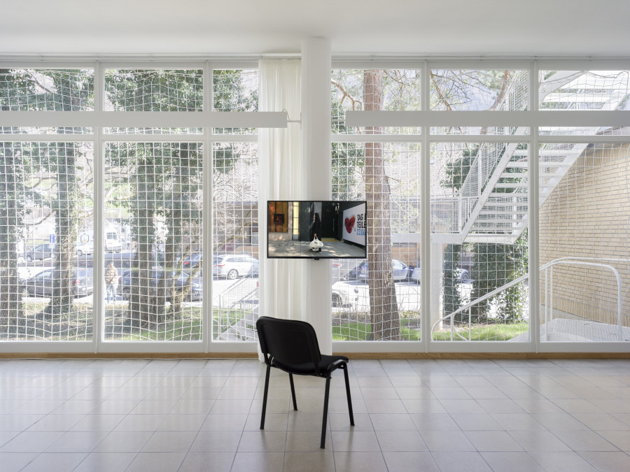 Tourism, Kunsthaus Glarus, 2021, installation view. Phung-Tien Phan, Girl at Heart, 2020, Single-channel video on monitor (color, sound), 5:08 min, Courtesy the artist and DREI, Cologne. Photo: CE