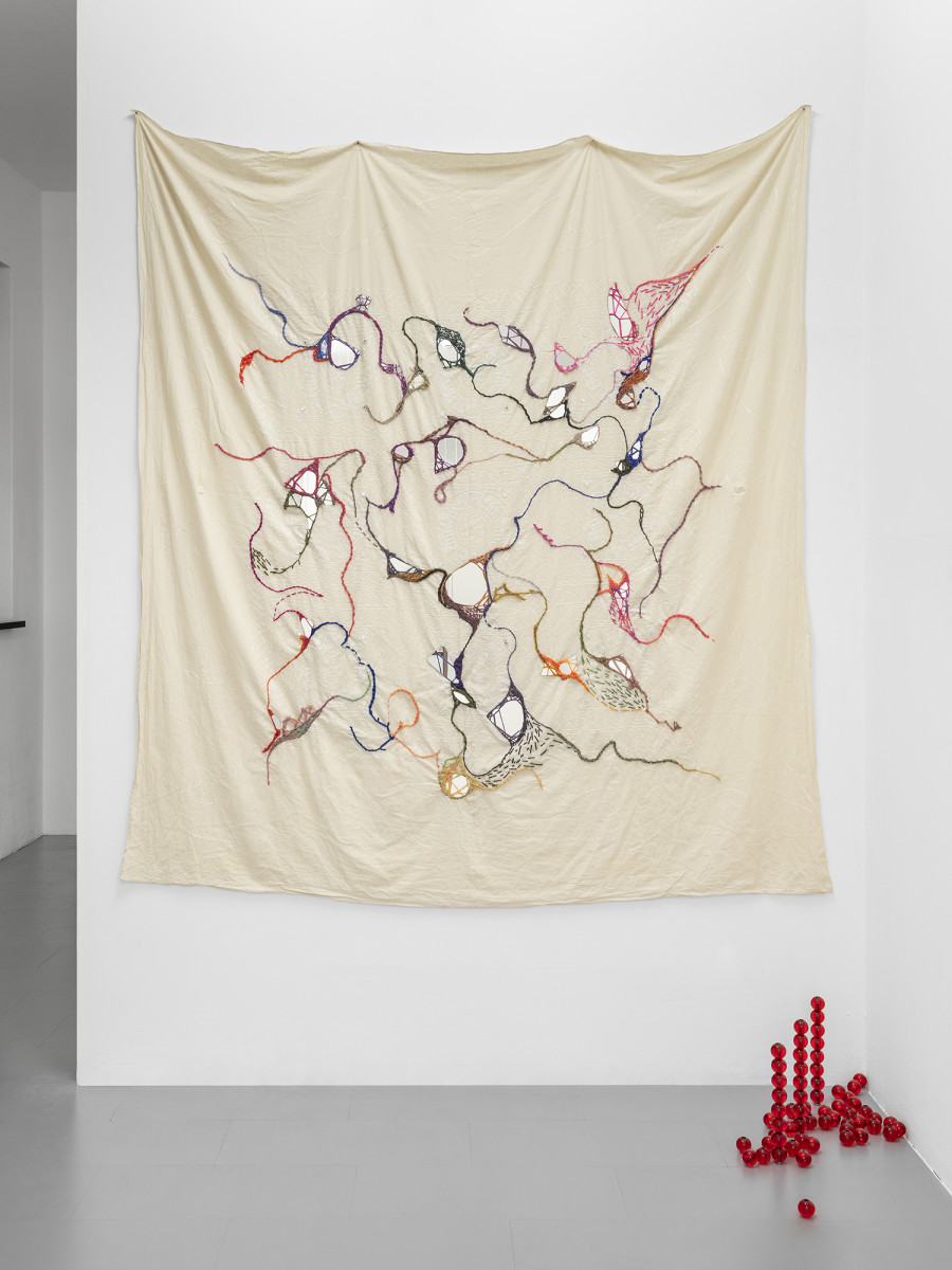 Zahrasadat Hakim, Les miroirs ne me contiennent pas. 2023. Embroidered cloth, mirror, 200 x 225 cm. Courtesy of the Artist and La Rada, Locarno. Photography by Riccardo Giancola