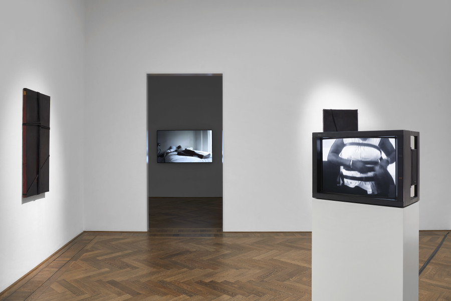 Tiona Nekkia McClodden,THE POETICS OF BEAUTY WILL INEVITABLY RESORT TO THE MOST BASE PLEADINGS AND OTHER WILES IN ORDER TO SECURE ITS RELEASE, Kunsthalle Basel, 2023, exhibition view, left to right: NEVER LET ME GO / III. a visage; DOUBLE BIND, and DIRE / RETENUE, all 2023, photo: Philipp Hänger / Kunsthalle Basel