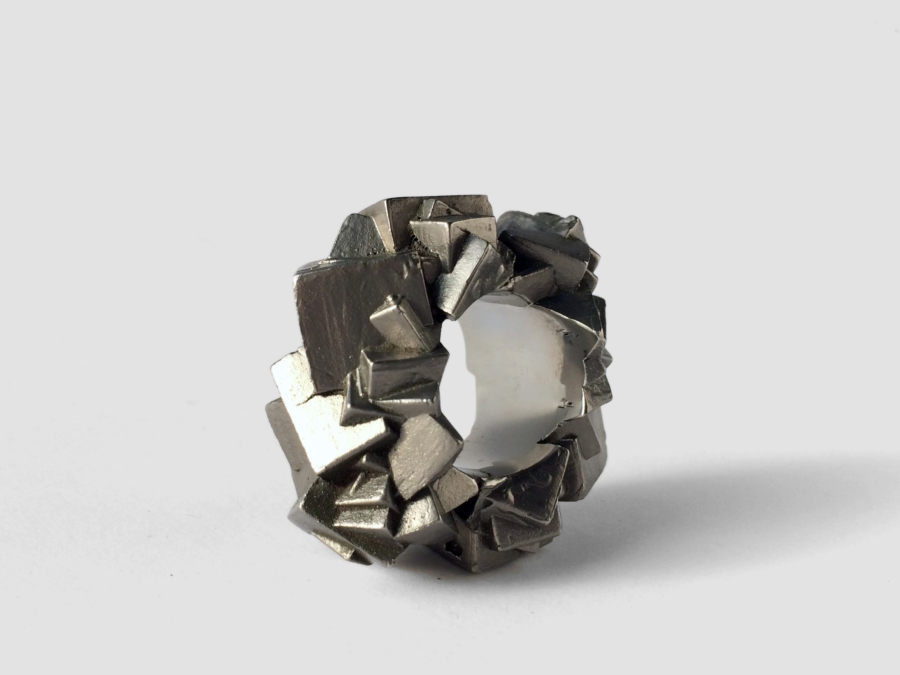 Bernhard Schobinger, Pyrit-Ring, 2022, Ring made of stainless steel, 3.5 x 3.5 x 1.7 cm, Ring size 13, inner ⌀ 1.7 cm