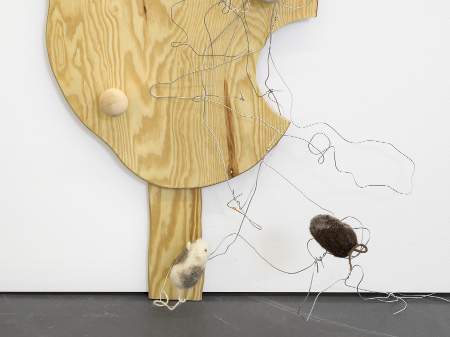 Min Yoon, A, G + ing: Dewrong Body (detail), 2024, 2 parts: Plywood, wooden handles, wool felt, wire; Oil on canvas, wool felt, thread, artist’s frame, 185 x 50 x 7.5 cm; 31.5 x 37.5 x 3 cm. Photo: Cedric Mussano