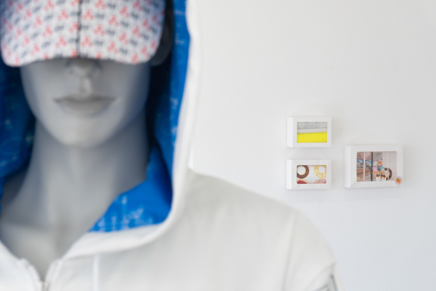 Exhibition view, Mix, Saehan Parc and Thilda Bourqui, Halmet, Zürich, 2026. Photo credit: WALENTINA