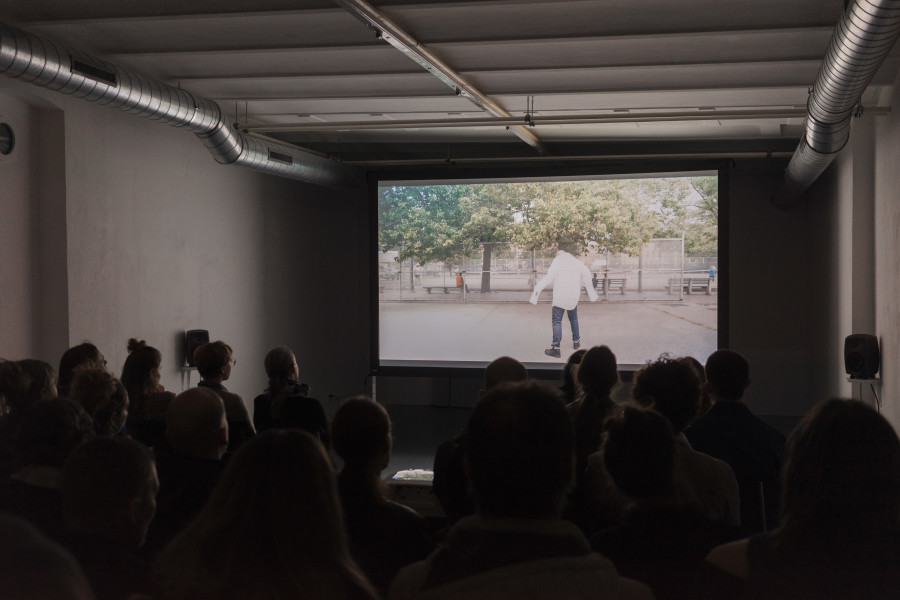 NIC Kay, keep at it, 2021, 16:9 (colour, sound), 5:27’, Courtesy of the artist. Photo credits: marytwo