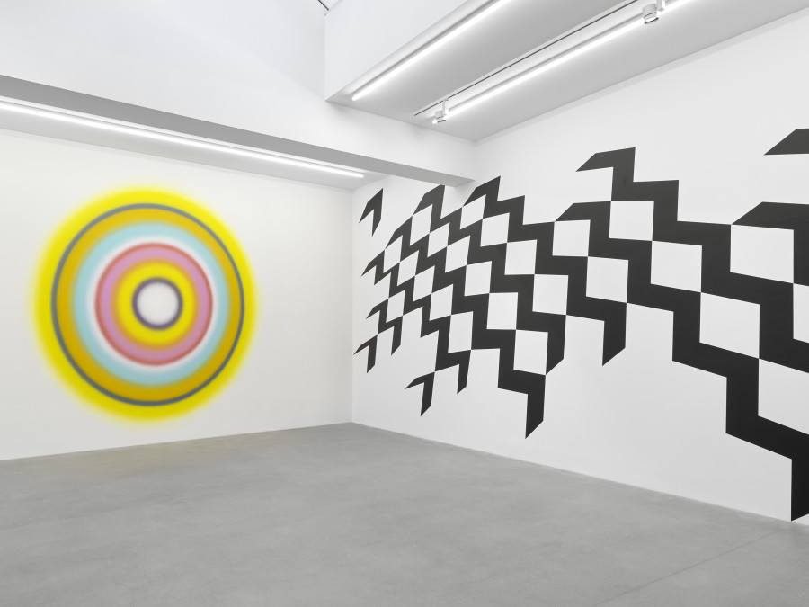 Installation view, Wall Works & Sculptures, Galerie Eva Presenhuber, Waldmannstrasse, Zurich, 2025. © the artists. Courtesy the artists and Galerie Eva Presenhuber, Zurich / Vienna. Photo: Stefan Altenburger Photography, Zürich