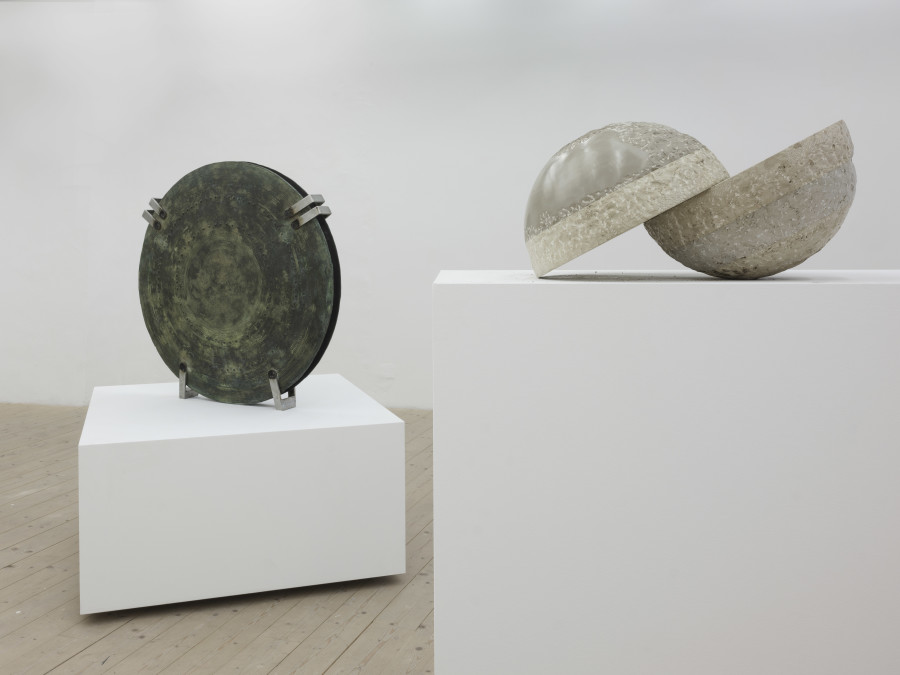 Alessandro Di Pietro, Ghostwriting Paul Thek: Time Capsules and Reliquaries, Installation view, 2023, CAN Centre d’Art Neuchâtel. Photography: Sebastian Verdon / all images copyright and courtesy of the artist and CAN Centre d’art Neuchâtel