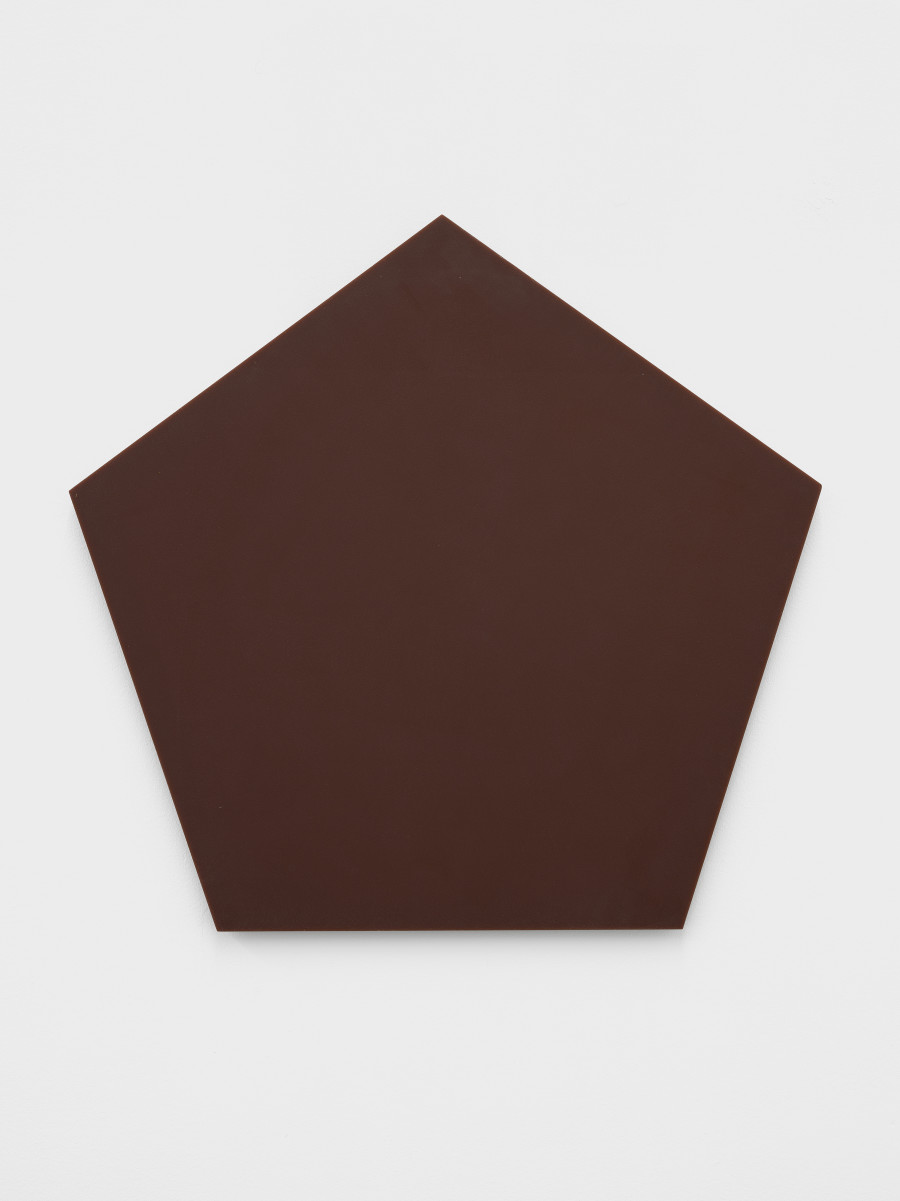 Kaspar Müller, Pentagon, brown, mocha/caffeine, 2024, Colored resin panel, scent, 90 x 95 x 2 cm