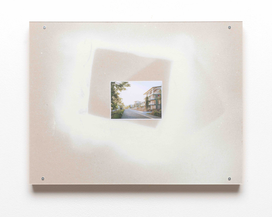 Gilles Jacot, staggered (Part Il), 2023. suns.works, Zürich, 2025. ©2025 suns.works and the artists. Photography: Claude Barrault