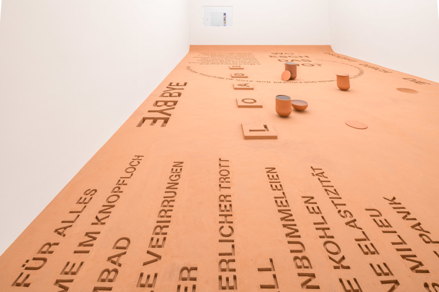 Maude Léonard-Contant. No Edit Can Fail Tint, Ausstellungsansicht Kunstmuseum Luzern, 2020, Foto: Stefan Walter