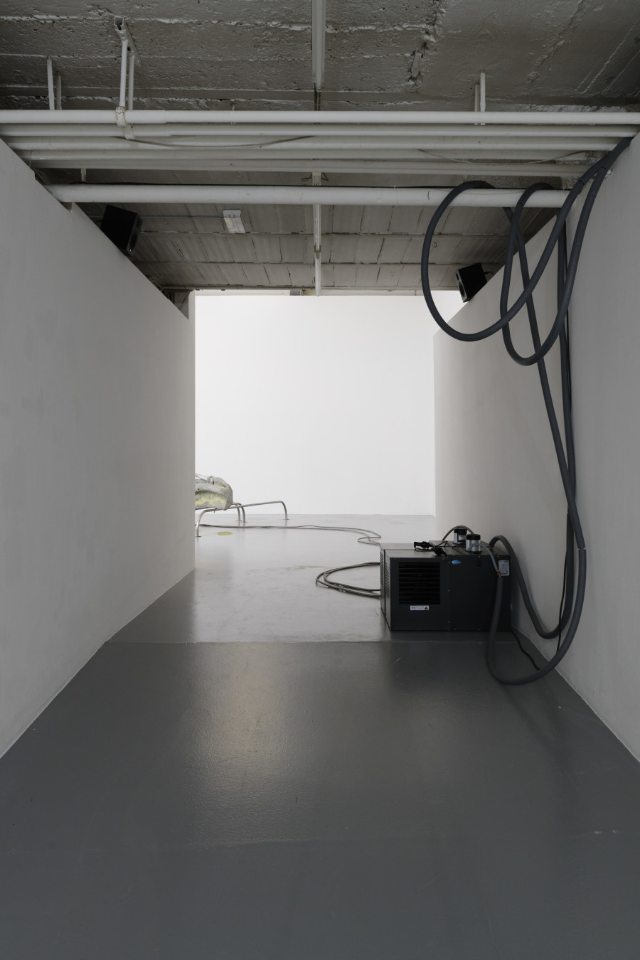 Exhibition view, Isabelle Andriessen, BUNK, CAN Centre d’art Neuchâtel, 2021. Photography: Aurélien Mole / all images copyright and courtesy of the artist and CAN Centre d’art Neuchâtel.