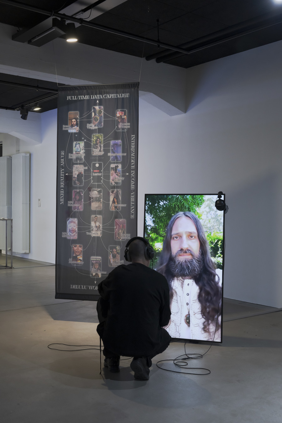 S()fia Braga, Platform Workshippers, 2023–2025, «New Rituals [for the End of the World]», 2026, HEK, photo: Franz Wamhof