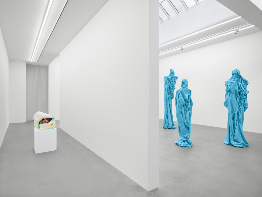 Installation view, Aria Dean, Sandra Mujinga, Tschabalala Self, Galerie Eva Presenhuber, Zurich, Waldmannstrasse, 2026. © the artists. Courtesy the artist and Galerie Eva Presenhuber, Zurich / Vienna. Photo: Stefan Altenburger Photography, Zürich