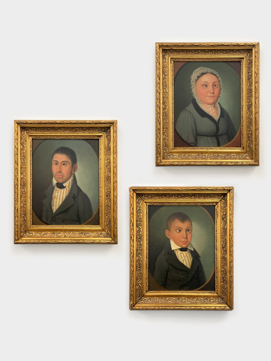 Hans-Peter Feldmann, Family, 2000s, Oil painting on canvas, triptych, frames, each 45 x 38 cm