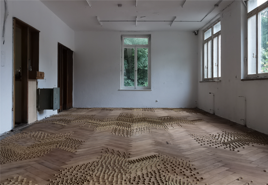 Stirnimann-Stojanovic, "What if the walls were more flexible?" (2024), installation view, Gepäckausgabe, Glarus, photos: Stirnimann-Stojanovic Archive