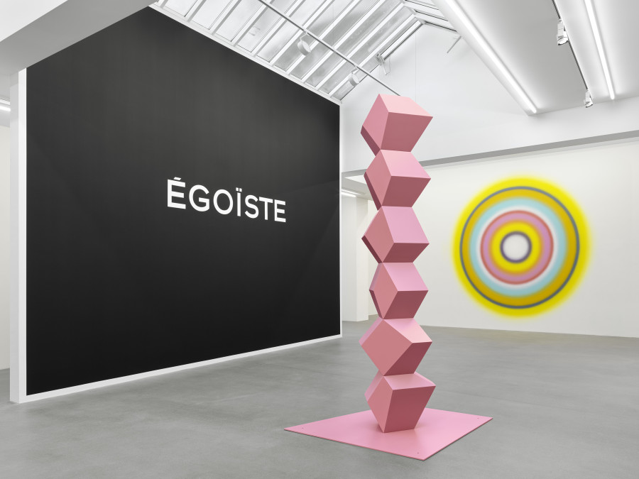 Installation view, Wall Works & Sculptures, Galerie Eva Presenhuber, Waldmannstrasse, Zurich, 2025. © the artists. Courtesy the artists and Galerie Eva Presenhuber, Zurich / Vienna. Photo: Stefan Altenburger Photography, Zürich