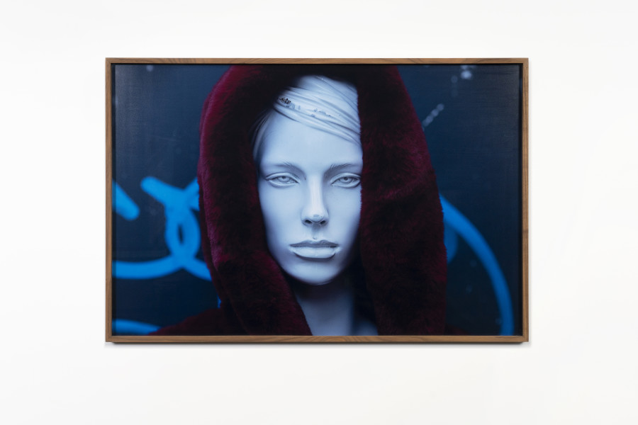Thomas Julier, Rue Saint-Denis, Paris 2019-11-16 18:16:30, 2020, C-Print, Wooden frame, 60 x 40 cm