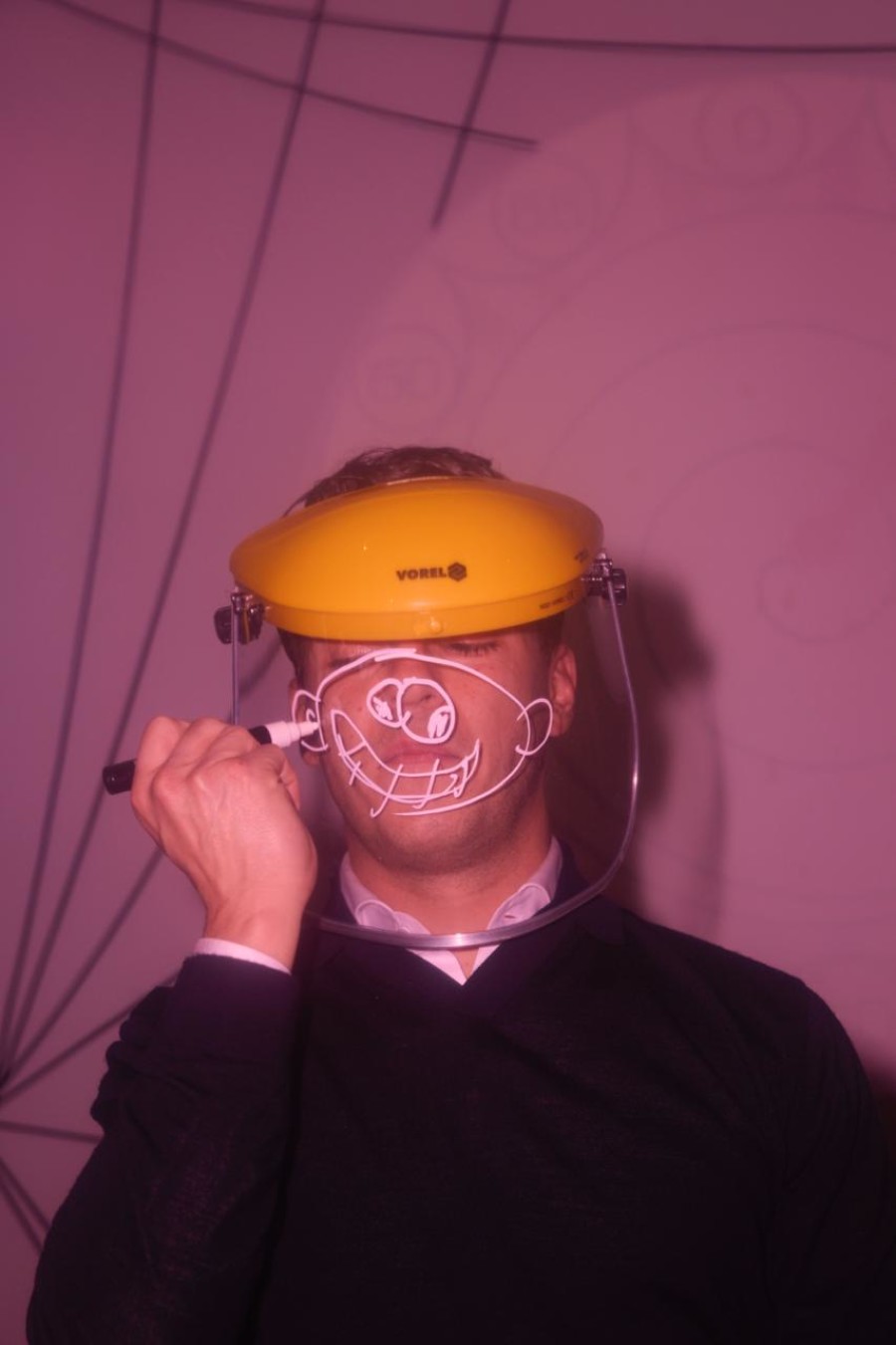 Game Show Evening Program, Mystery Box, suns.works, Zürich, 2025-2026. Photography: Claude Barrault and Maurice Haas. ©2025 the artists and suns.works