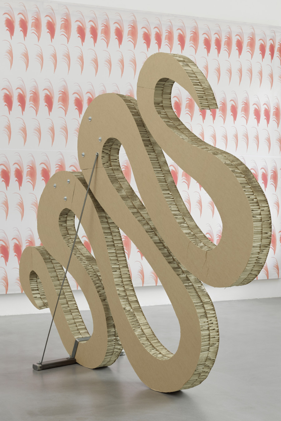 Sonia Kacem, Untitled (Snake), 2021, Installation view Museum Haus Konstruktiv, Zürich, 2021. Photo: Stefan Altenburger