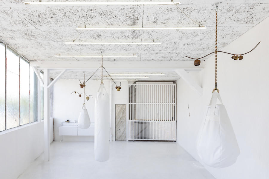 Exhibition view, Lucas Erin, READING WRONG, KISSED THEN BURNED, Geneva, 2025. Photo credit: Antoni Aeby