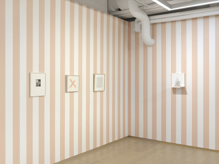 Installation View, Little Things: Part II, December 10, 2021 – January 5, 2022, Pace Gallery, Geneva. Photo: Annik Wetter, courtesy Pace Gallery