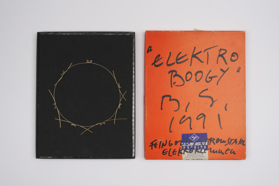 Bernhard Schobinger, Elektro Boogey, 1991. Photo: Guillaume Python. Courtesy of the artist and Martina Simeti Gallery