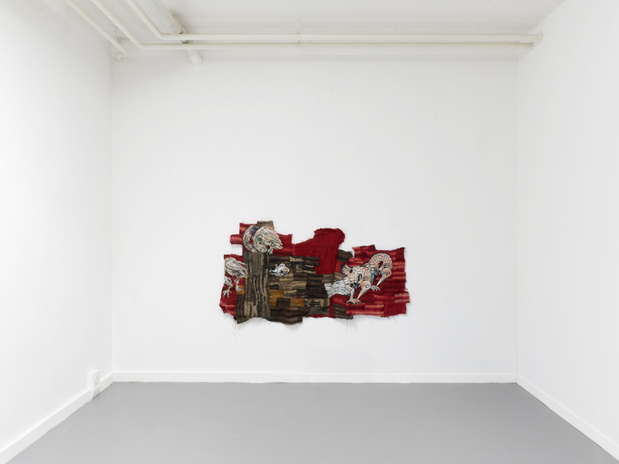 A Chained Chain, 2022, cast silicone on dyed jute, pigment, 60 × 120 cm, installation view