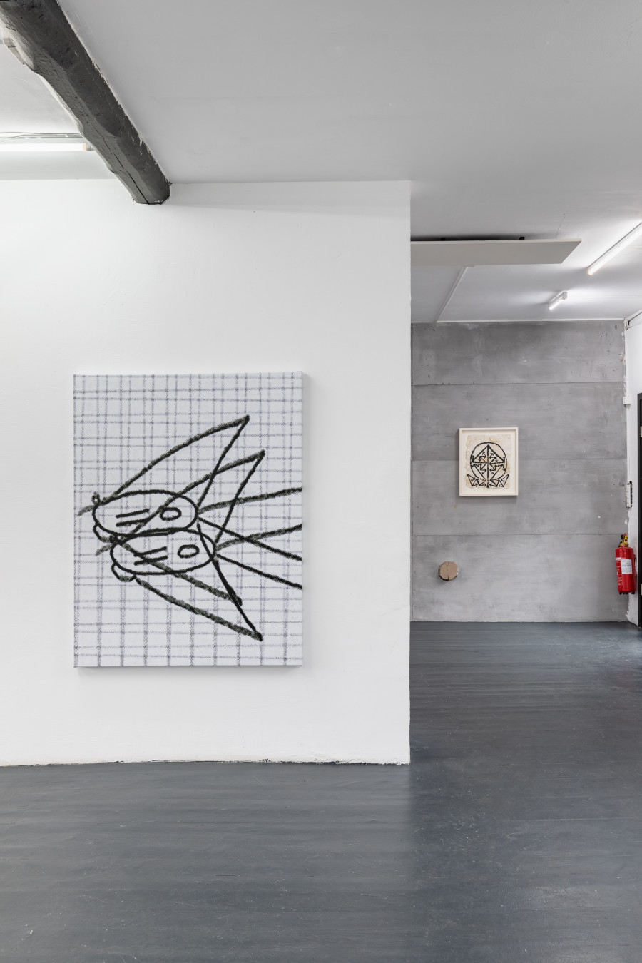 Left: Francesco Cagnin, Schadenskizzen (IV), 2024, Epson Ultrachrome on Linen, 140 x 110 cm. Right: Sam Porritt, Lost Leader, 2023, Brush and Ink on Handmade Paper, Framed, 60 x 51 cm. Photo: Kilian Bannwart