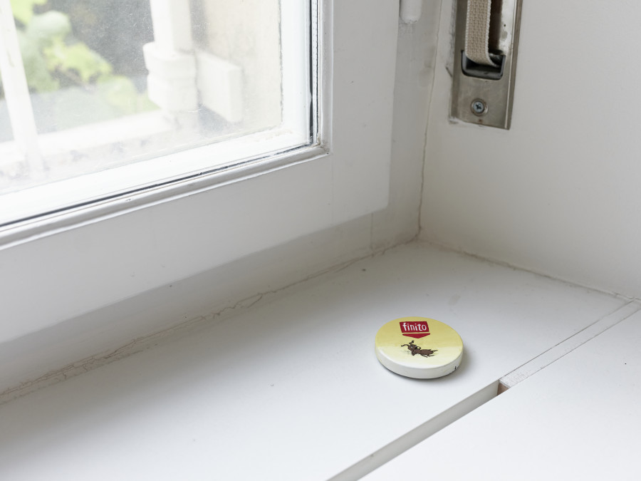 Cassidy Toner, Ant trap II, 1 x 6 x 6 cm. Courtesy of the artist & PHILIPPZOLLINGER, Zurich. Photo credit: Samuel Bramley