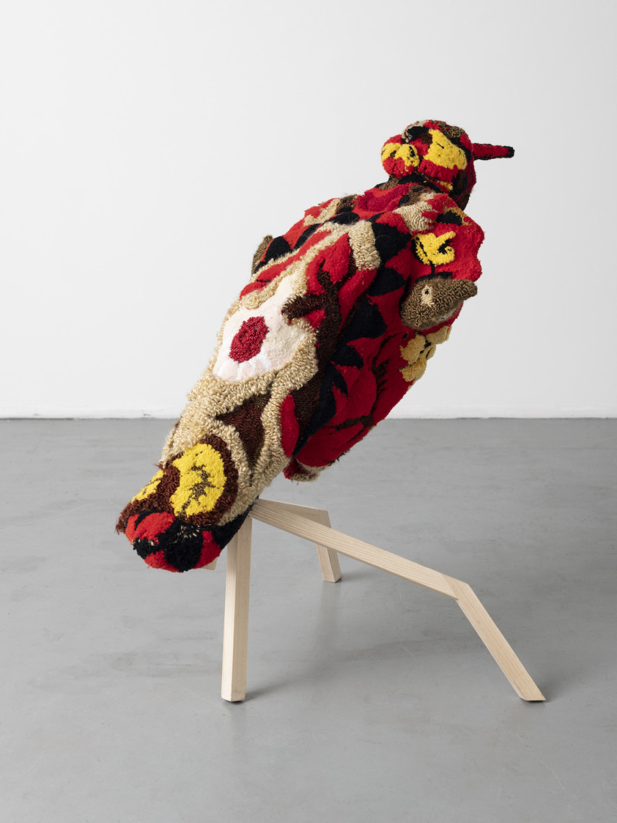 Anna Perach, Mother of Egg, 2019. Tufted yarn, beading, wooden frame. 90 x 150 cm. Courtesy of artist and VITRINE London/Basel.