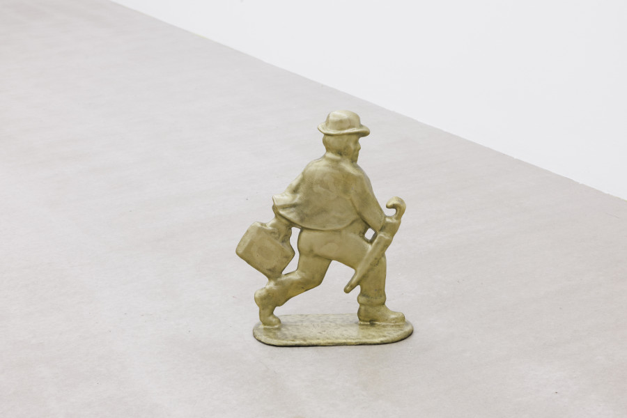 Baker Wardlaw, the partners, 2023, cast bronze, 10 x 22 x 32 cm. Photography: Gina Folly / all images copyright and courtesy of the artist and For, Basel