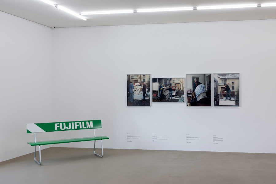 Bank III (Fujifilm), Gina Folly, « Gina Folly. Autofocus », exhibition view at the Kunstmuseum Basel | Gegenwart, 2023, galvanised steel, lacquered aluminium, Object: 80 x 170 x 54 cm, © by the artist / the artist, Gina Folly, 2023 / Quasitutto, Series of works, Gina Folly, « Gina Folly. Autofokus », C-print, framed, Picture: 80 x 60 cm; Picture: 60 x 80 cm; Picture: 27.5 x 36 cm, © by the artist / the artist, Gina Folly, 2023, Photo: Emanuel Rossetti
