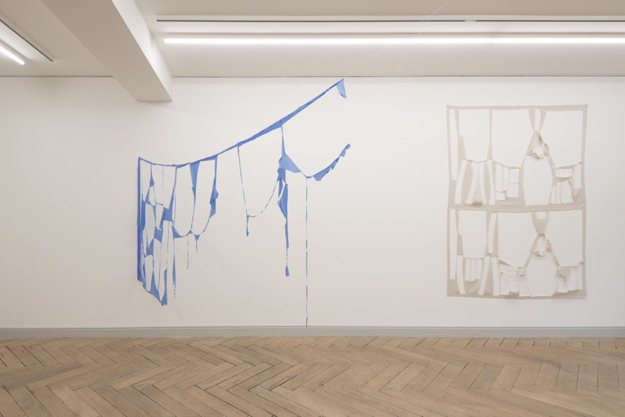 Installation view, Marion Baruch, Quel che rimane del cielo, Galerie Peter Kilchmann, Zürich, 2026.