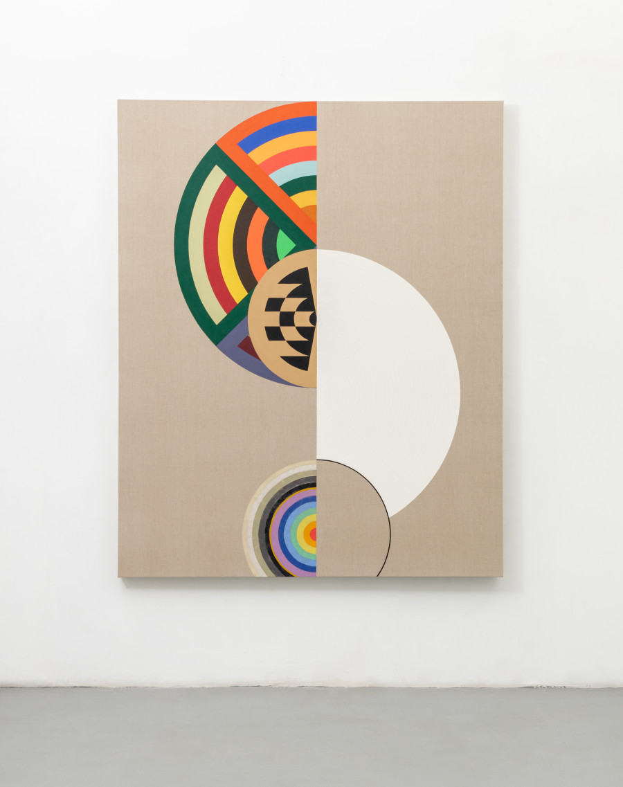 Jose Dávila, The fact of constantly returning to the same point or situation, 2022, Vinyl paint on loomstate linen, 210 x 170 x 6 cm. Photo: Agustín Arce