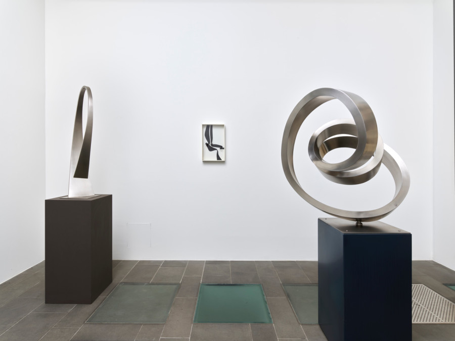 Exhibition view, Josef Staub, Eterna, galerie lange + pult, 2024.