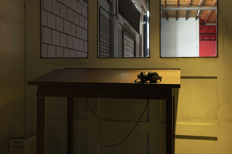 Shadwa Ali, How Basel changed the world, 2025. Courtesy the artist. Ausstellungsansicht Kunsthaus Baselland 2025. Foto: Gina Folly