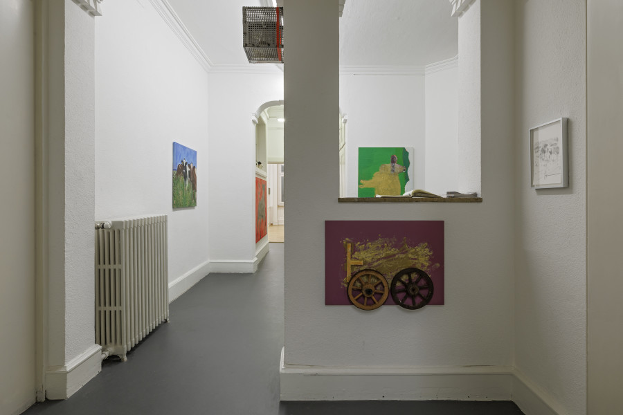 Exhibition view, Kühe und Pferde, Galerie Oskar Weiss, Zürich, 2025-2026. Photo credit: Gina Folly