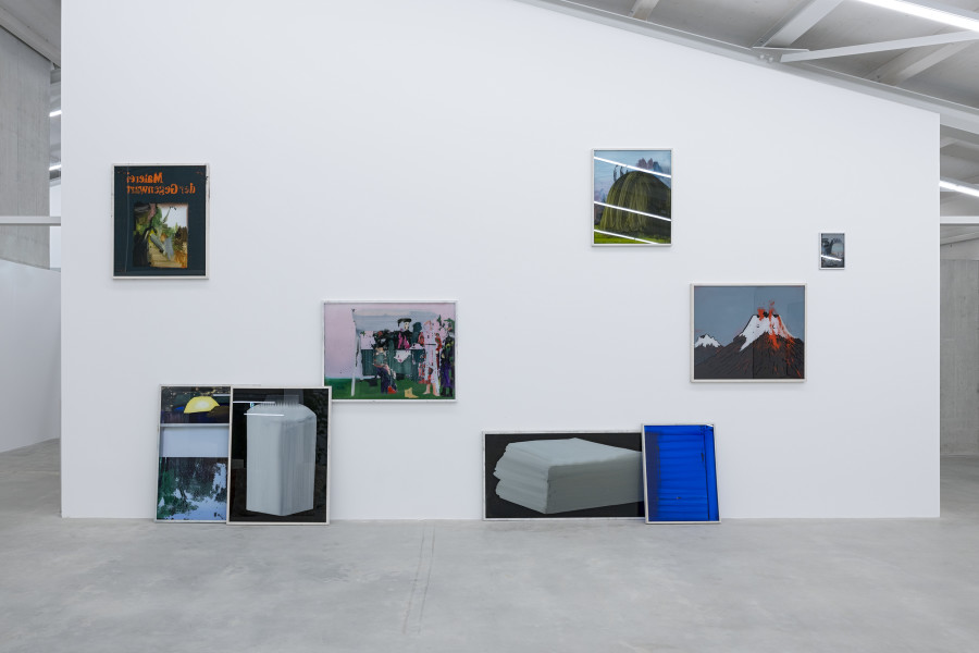 Daniel Karrer, diverse Werke, 2018-2025. Courtesy the artist und Tony Wuethrich Galerie. Ausstellungsansicht Kunsthaus Baselland 2025. Foto: Gina Folly